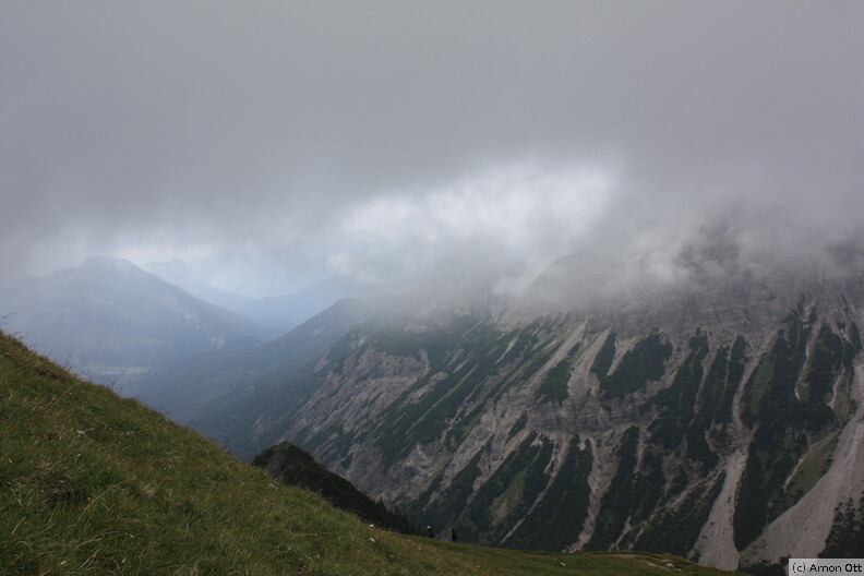 Wolkige Leilachspitze von der Schochenspitze