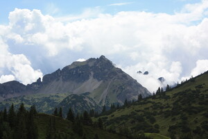 Unbekannter Berg neben Krinnenspitze