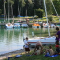 Kinder und Boote am Bootsverleih Guggemos in Dietringen 