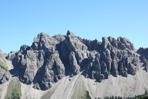 Felsiger Gipfel der Leilachspitze 