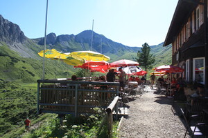 Terrasse der Landsberger Hütte