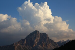 Peitlerkofel im Alpenglühen