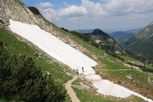 Schnee am Tannheimer Höhenweg
