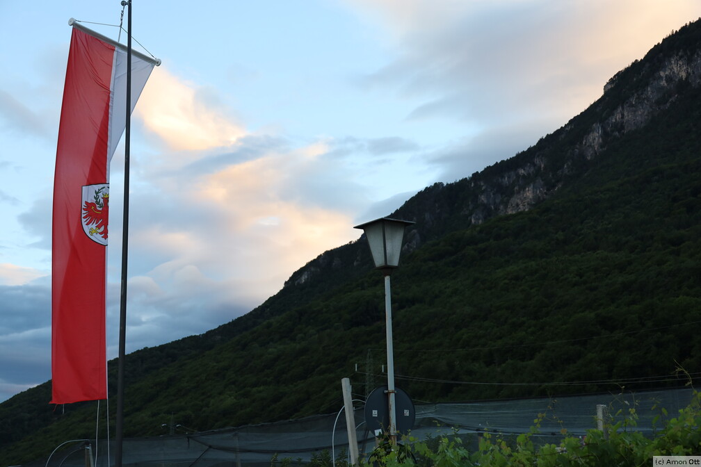 Südtiroler Flagge