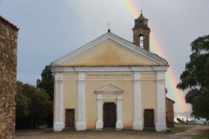 Regenbogen-Kirche