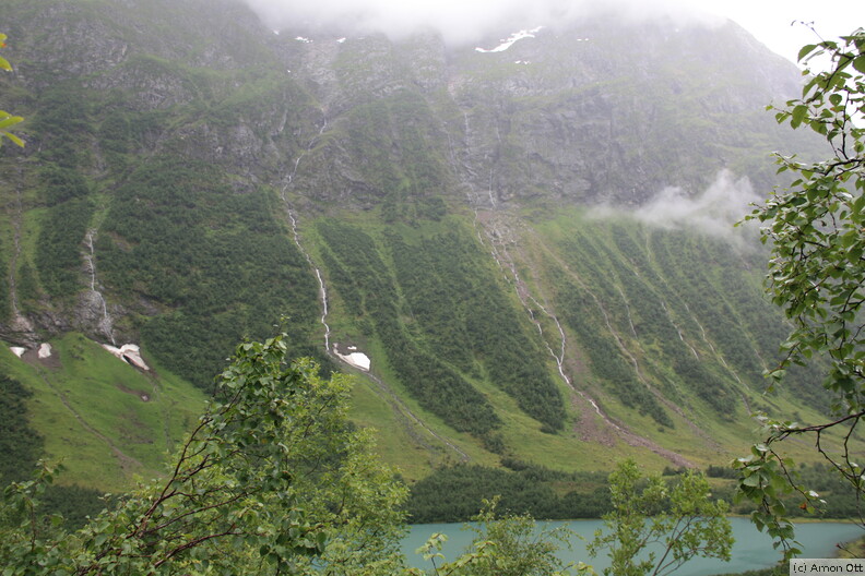 Gletschersee des Bøyabreen