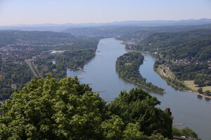 Rhein vom Drachenfels