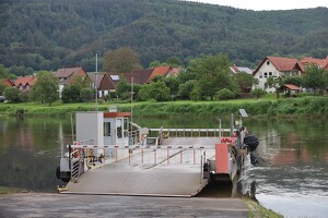 Weser-Fähre Veckerhagen